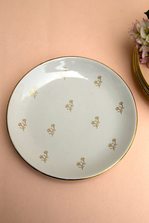 Daisy Plates (White)