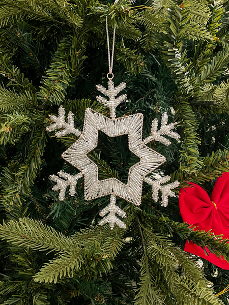 THE WHITE CHRISTMAS BOX – Intiki